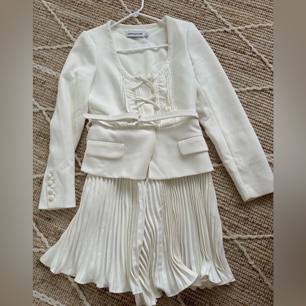 Self-portrait beautiful dress size 6